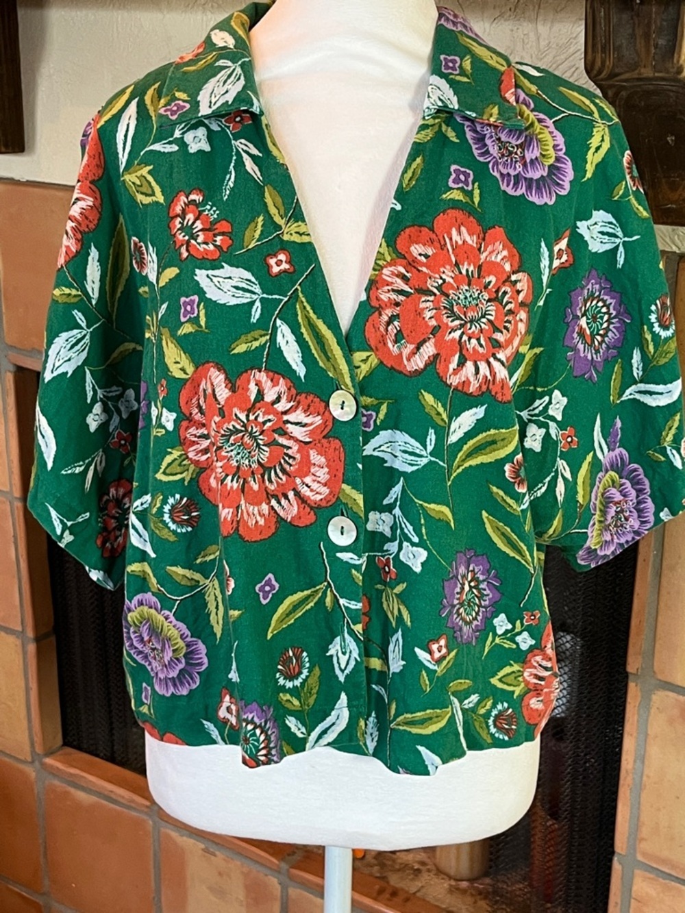 Marc New York Green Floral Linen Top, size L